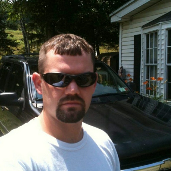 Meet your Posher, Kevin - Picture 1 of 1